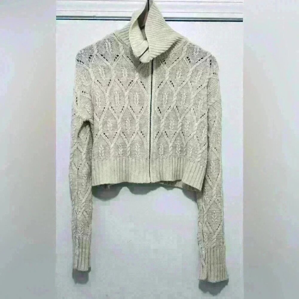 Pink Rose Women’s Size Medium Cream Cropped Full Zipper Sweater, Knit